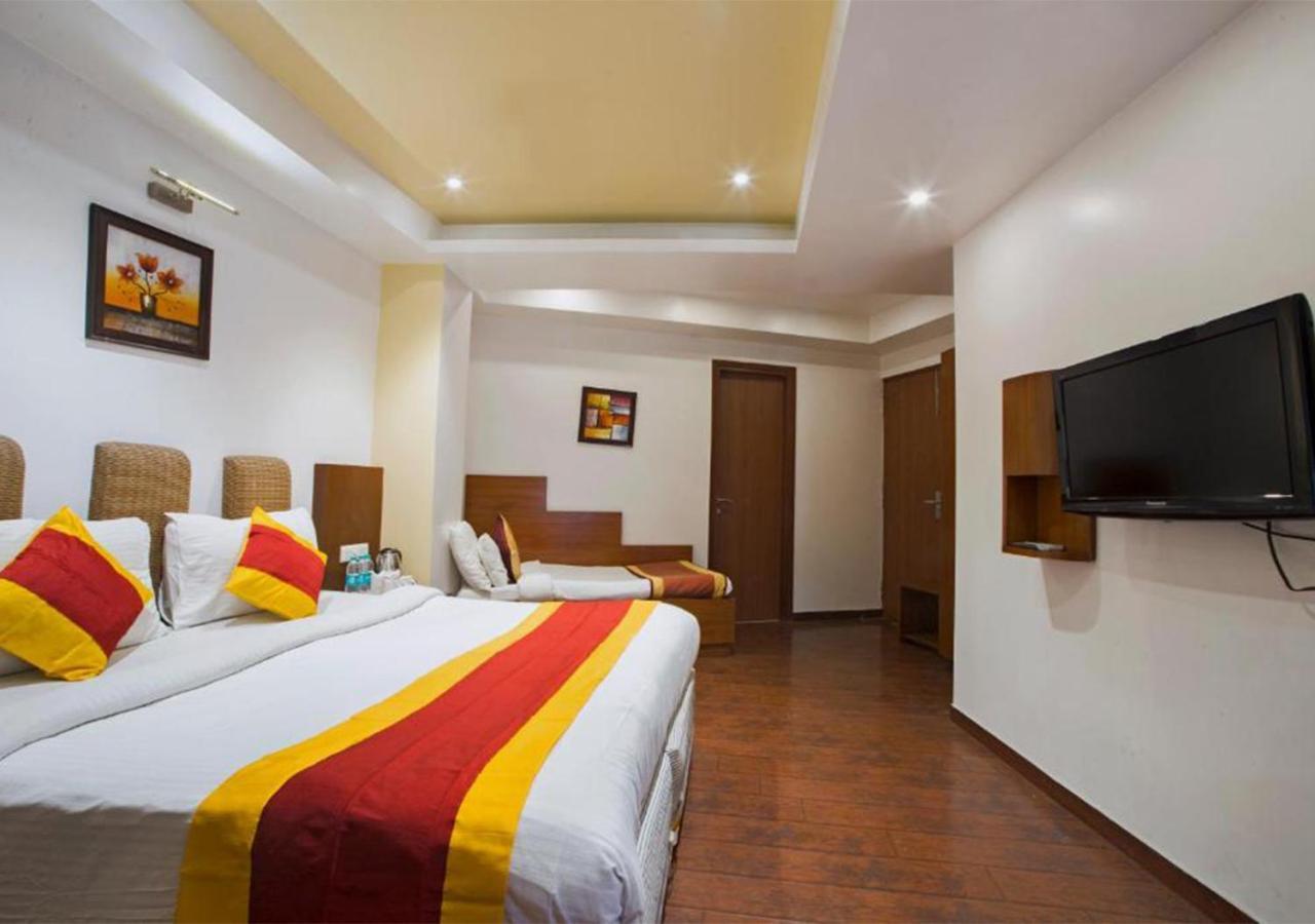 Hotel Palm Do'R - 02 Mins From New Delhi Railway Station Exterior foto